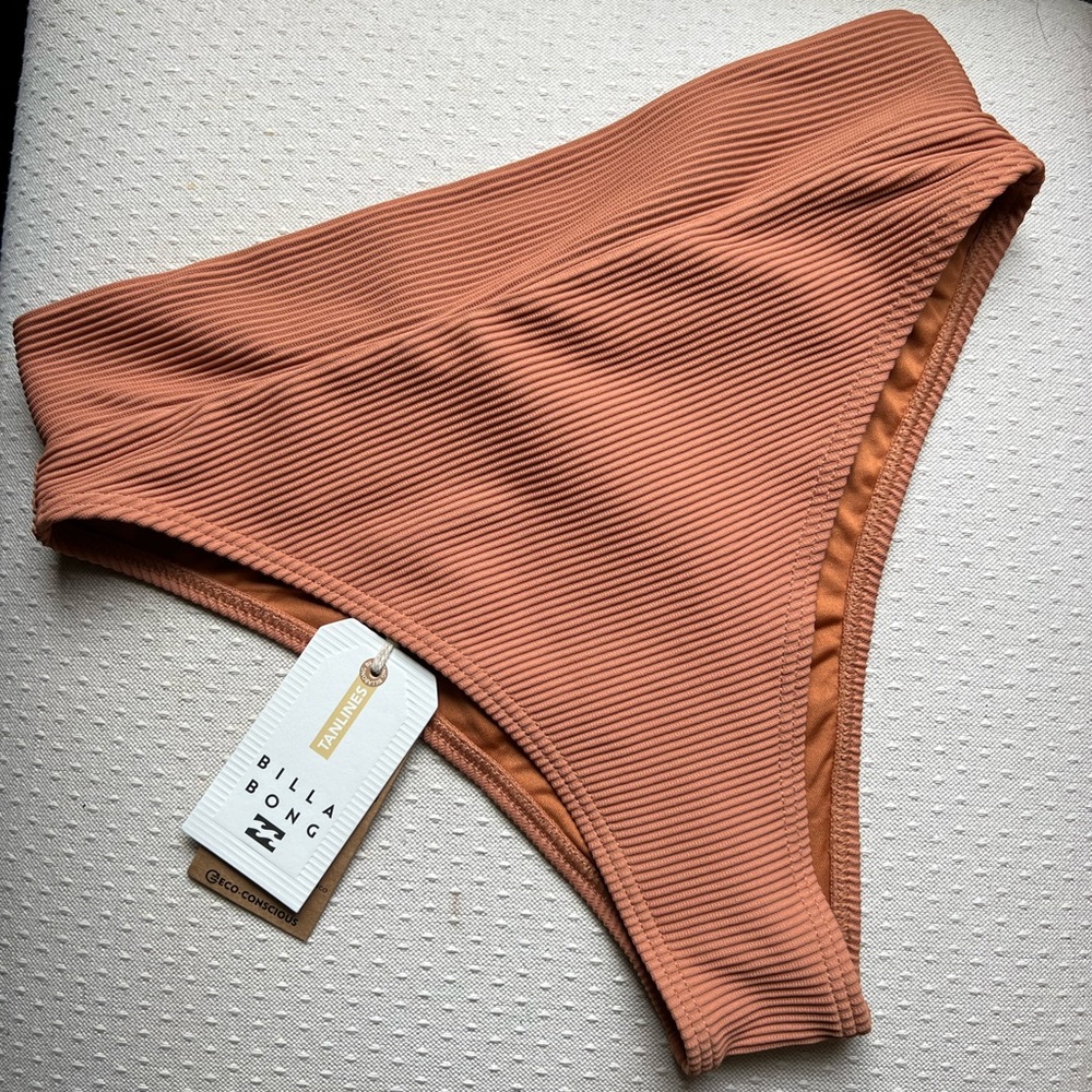 Billabong High Waisted cheeky bikini bottom